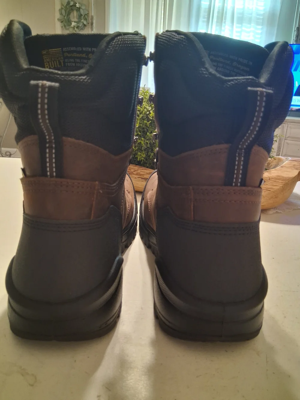 KEEN Utility 8